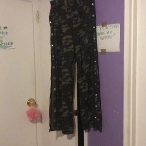 Snap camo pant jogger